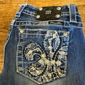 Miss Me signature Skinny Jeans